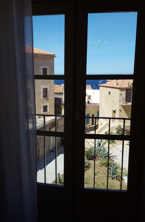 Casa Anna Appartement Calvi  Buitenkant foto